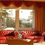 فندق Estee