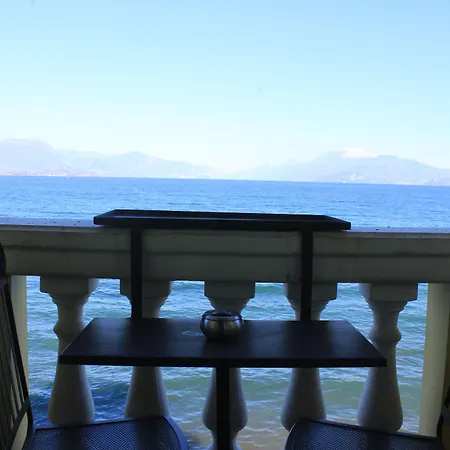 Hotel Estee