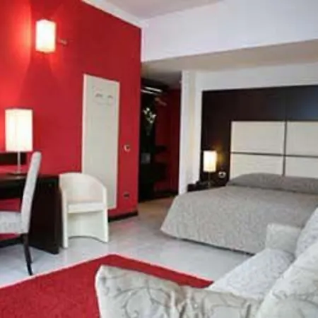 Estee Hotel Desenzano del Garda