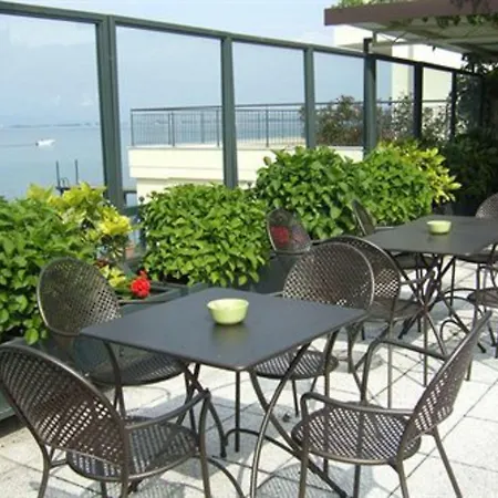 Estee Hotel Desenzano del Garda