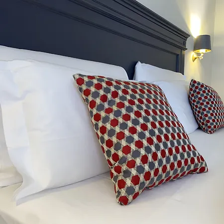 Hotel Estee 4*